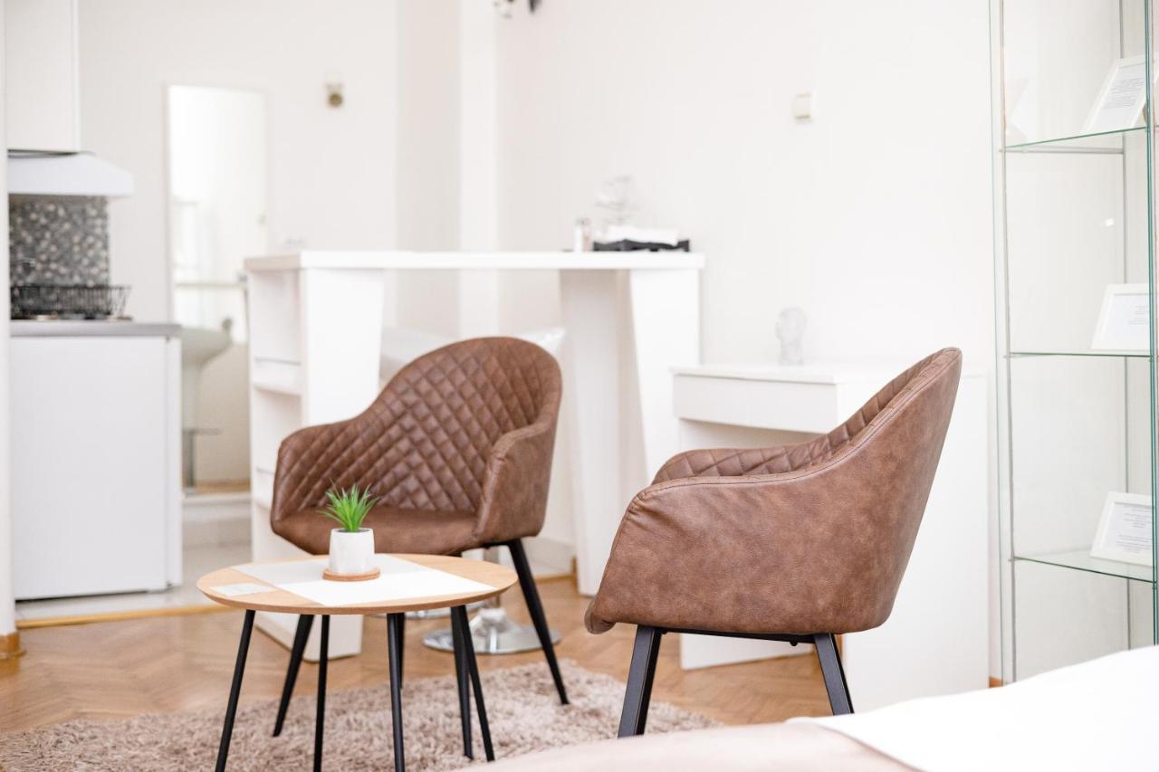 1St Belgrade Apartment מראה חיצוני תמונה